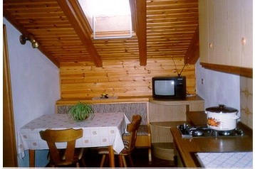 Privatni smještaj Lasa 2